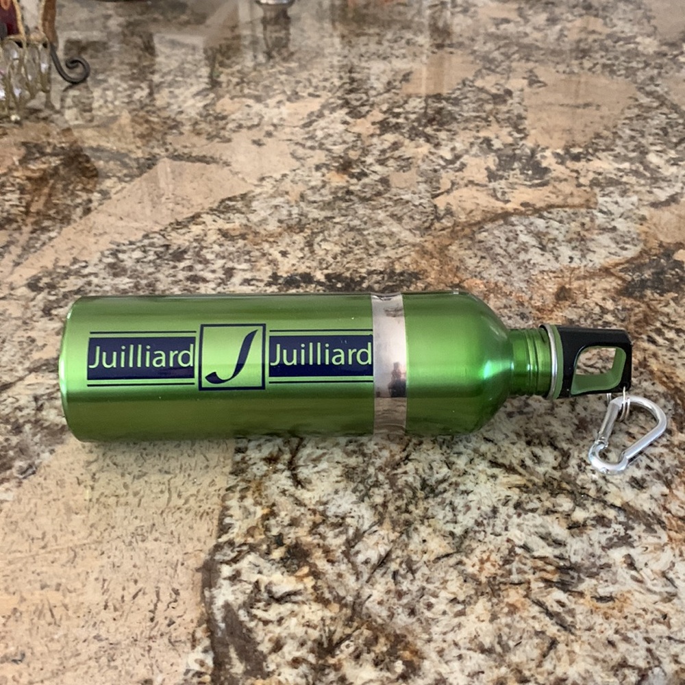 Water bottle 2/10 - Picture 2 of 4